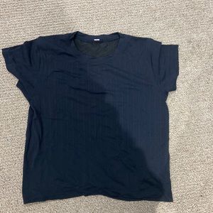 Black Lululemon shirts, size woman’s 0
